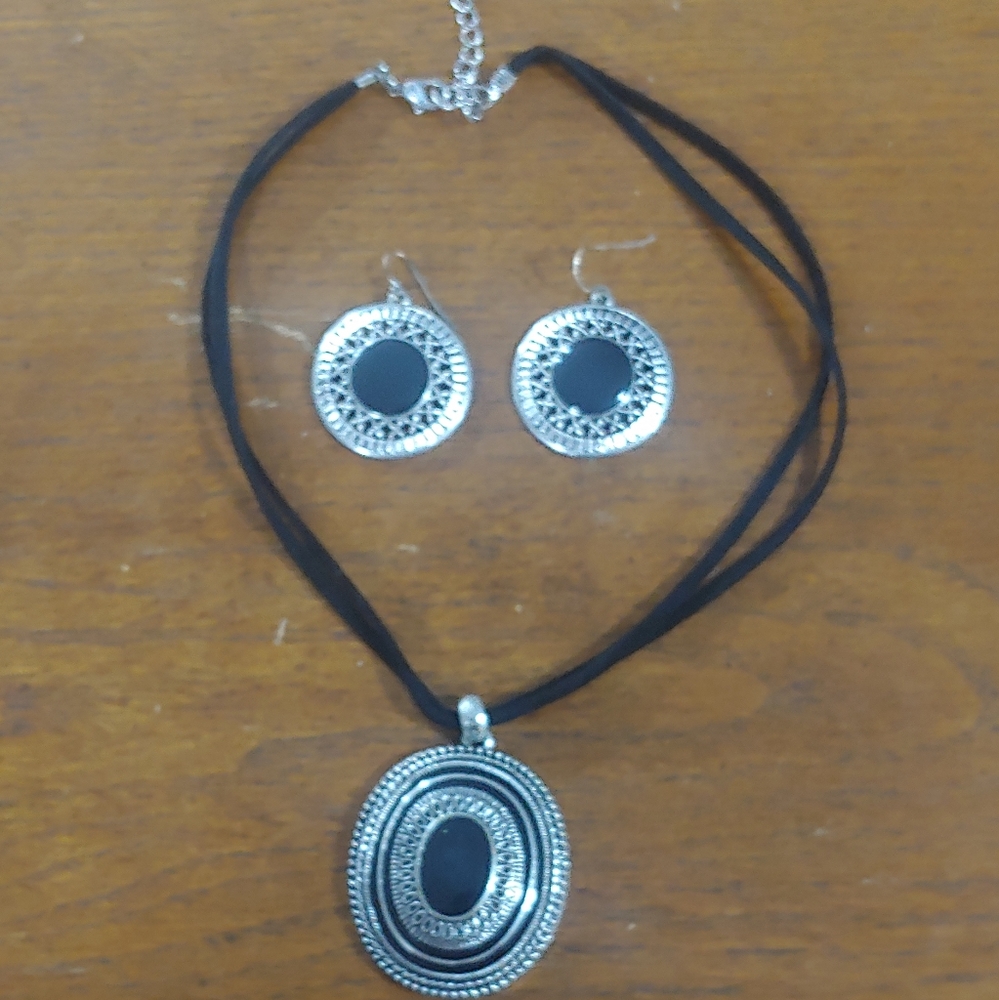 Necklace and Earrings Set